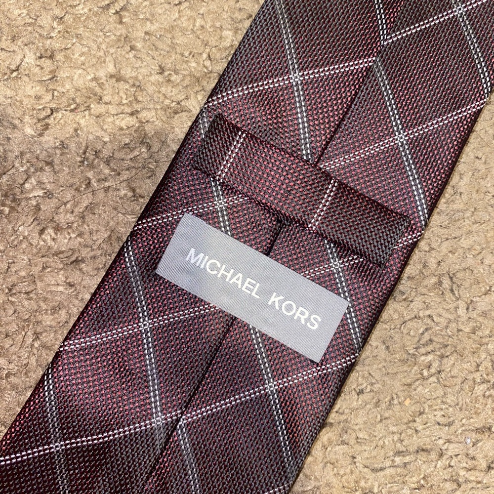 MICHAEL Michael Kors Brown Geometric Tie